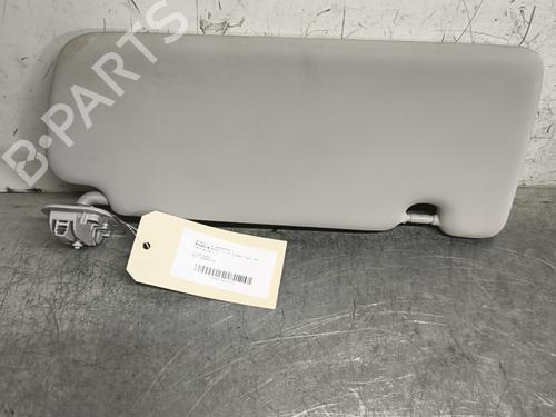 left-sun-visor-renault-megane-iv-hatchback-b9amn_-2015-32996319 main image