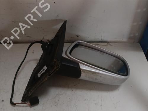Retrovisor derecho TOYOTA YARIS (_P1_) 1.3 (SCP12_, SCP13_, SCP12R, SCP13R) (87 hp) 24346230