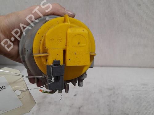 right-front-fog-light-peugeot-1007-km_-14-hdi-6208e1-2005-21718570 main image