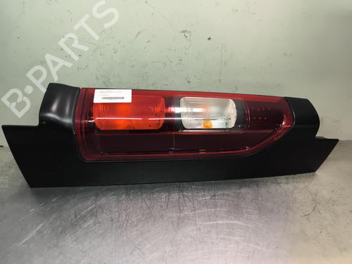 Used Right taillight Right taillight OPEL VIVARO B Van (X82) 1.6 CDTI (05) (146 hp) 32778044 32778044