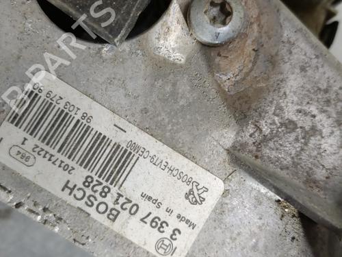 Used Front wiper motor PEUGEOT 308 II (LB_, LP_, LW_, LH_, L3_) 1.6 BlueHDi 120 (120 hp) 29082036