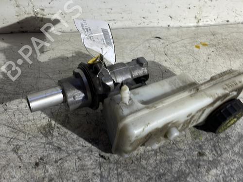Used Brake master cylinder RENAULT KANGOO Express (FW0/1_) 1.5 dCi 90 (FW0G, FW05, FW08, FW11) (90 hp) 22789574