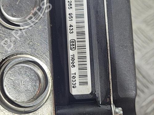 Used ABS pump PEUGEOT 5008 (0U_, 0E_) 1.6 HDi (112 hp) 21710997