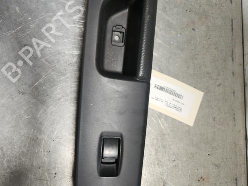 Used Right rear window switch CITROËN C4 AIRCROSS 1.6 HDi 115 AWC (114 hp) 27809982