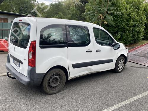 Used Parts PEUGEOT PARTNER Tepee 1.6 HDi / BlueHDi 75 2087932