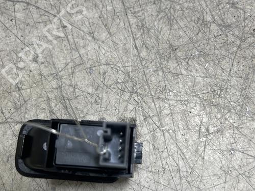 Used Left rear window switch Left rear window switch VW POLO V (6R1, 6C1) 1.6 TDI (90 hp) 26028302 26028302