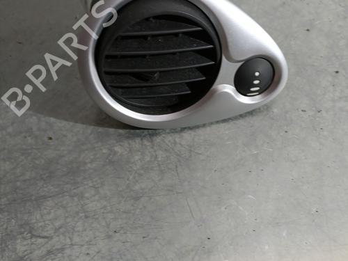 Used Air vent RENAULT CLIO III (BR0/1, CR0/1) 1.5 dCi (C/BR0G, C/BR1G) (68 hp) 26893744