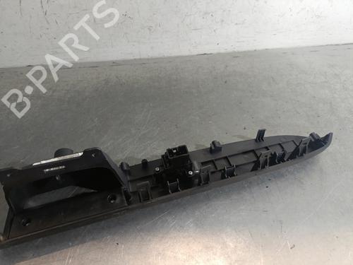 Right front window switch KIA SOUL I (AM) 1.6 CRDi 128 | BP29330948I26 