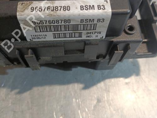 Used Electronic module Electronic module PEUGEOT 206+ (2L_, 2M_) 1.4 HDi eco 70 (68 hp) 22034509 22034509