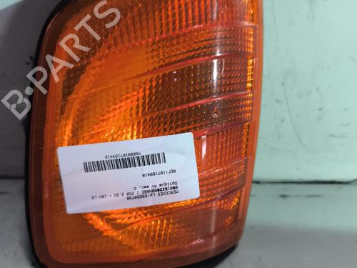 Used Right front indicator MERCEDES-BENZ 124 Saloon (W124) 250 D (124.125) (94 hp) 28354096