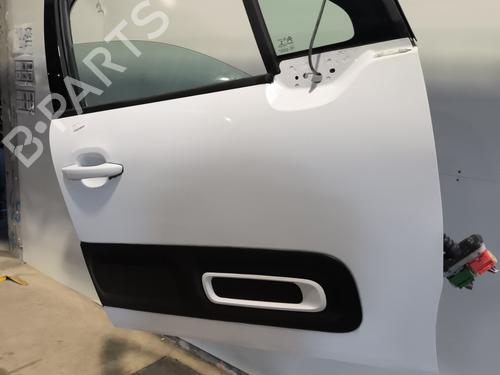 Right front door CITROËN C3 III (SX) 1.2 THP 110 (SXHNPS, SXHNZT, SXHNZ6) | BP29538161C3 