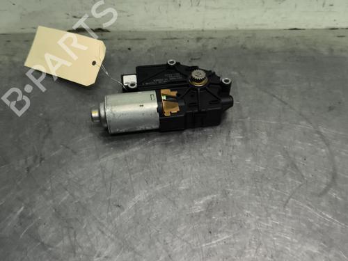 Schiebedachmotor für HONDA CR-V III (RE_) 2.2 i-CTDi 4WD (RE6) (140 hp) 32771182