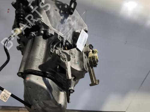 Used Gearbox Gearbox PEUGEOT 208 II (UB_, UP_, UW_, UJ_) 1.2 PureTech 75 (75 hp) 30646915 30646915