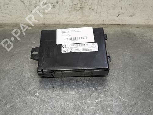 Used Fuse box Fuse box RENAULT CAPTUR I (J5_, H5_) 0.9 TCe 90 (90 hp) 33992373 33992373