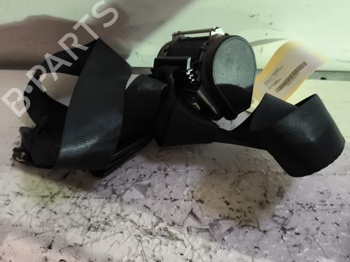 front-right-seatbelt-dacia-sandero-2008-23823049 main image