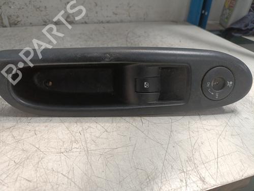 Used Right front window switch Right front window switch RENAULT CLIO II (BB_, CB_) 1.5 dCi (B/CB07) (65 hp) 28164968 28164968