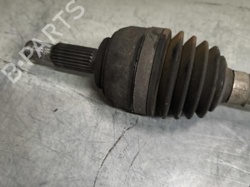 Used Right front driveshaft Right front driveshaft RENAULT TWINGO II (CN0_) 1.2 (CN0D) (58 hp) 32996380 32996380