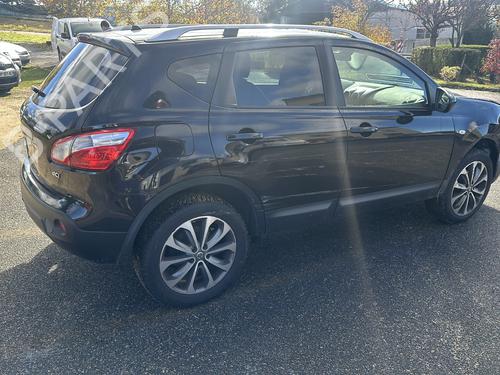 Listwa nadkola przedniego lewego NISSAN QASHQAI I (J10, NJ10) 2.0 dCi | BP30861145C134