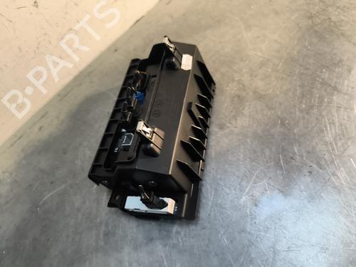 display-monitor-renault-kangoo-express-fw01_-2008-30357156 main image