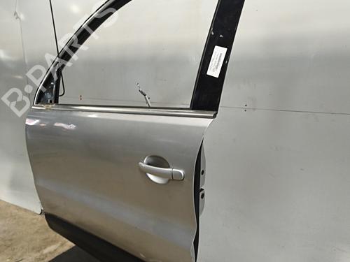 left-front-door-vw-tiguan-5n_-2007-2008-2009-2010-2011-2012-2013-2014-2015-2016-2017-2018-34057340 main image