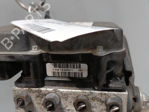 Used ABS pump ABS pump VW POLO V (6R1, 6C1) 1.2 TDI (75 hp) 28048226 28048226