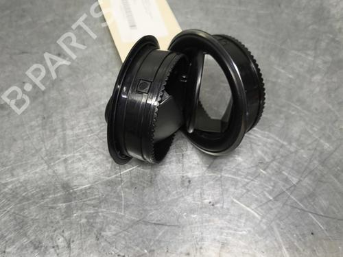 air-vent-dacia-sandero-ii-2012-33870317 main image