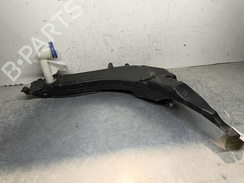 Used Windscreen washer tank Windscreen washer tank PEUGEOT 308 SW II (LC_, LJ_, LR_, LX_, L4_) 1.2 THP 110 (110 hp) 33992137 33992137