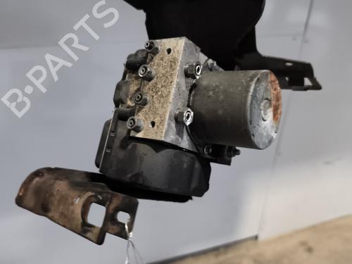 Used ABS pump PEUGEOT 3008 I MPV (0U_) 2.0 HDi Hybrid4 (163 hp) 28443247