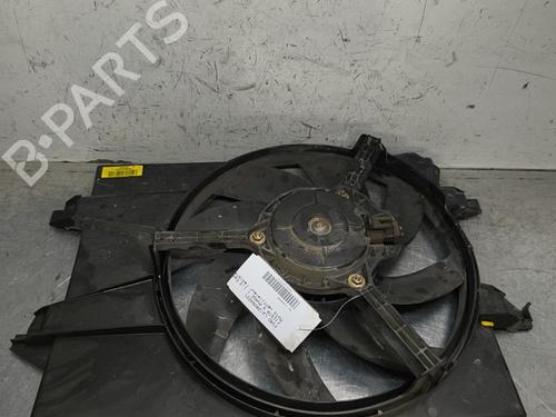 Used Radiator fan FORD FIESTA V (JH_, JD_) 1.3 (69 hp) 32997317