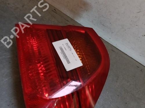 Højre baglygte BMW 3 (E90) 320 i (150 hp) 28443586