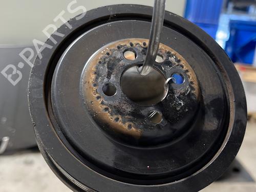 pulley-vw-passat-b6-3c2-2005-2006-2007-2008-2009-2010-2011-29354087 main image