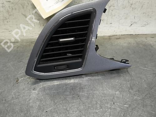 Used Air vent SEAT LEON (5F1) 1.2 TSI (105 hp) 33051702