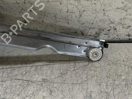 Used Front right window mechanism Front right window mechanism DACIA DUSTER (HS_) 1.5 dCi (86 hp) 25624853 25624853