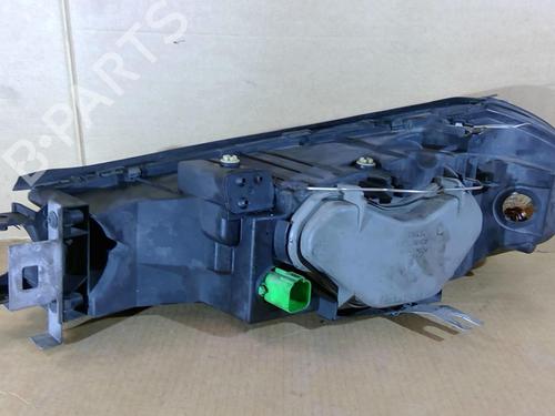 Used Right headlight Right headlight FORD MONDEO II (BAP) 1.8 i (115 hp) 21702869 21702869