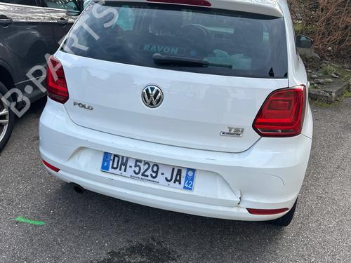 Brugte VW POLO V (6R1, 6C1) 1.2 TSI 16V (90 hp) 4439830
