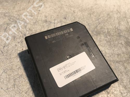 Used Fuse box Fuse box RENAULT GRAND SCÉNIC III (JZ0/1_) 1.6 dCi (JZ00, JZ12) (130 hp) 33992223 33992223