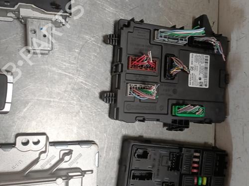 Used Electronic module Electronic module RENAULT GRAND SCÉNIC IV (R9_) 1.3 TCe 140 (R9NB) (140 hp) 27637314 27637314