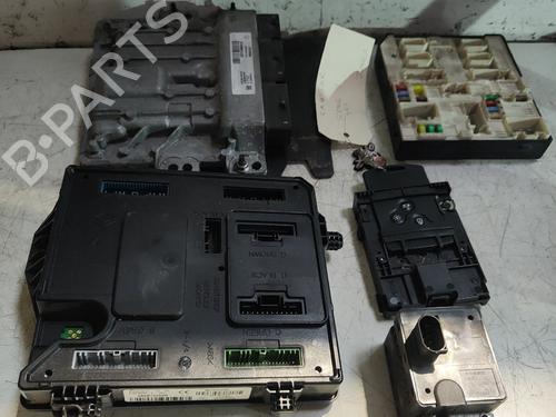 Used Electronic module RENAULT SCÉNIC III (JZ0/1_) 1.5 dCi (110 hp) 24926288