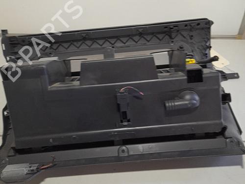 Used Glove box Glove box VW GOLF V (1K1) 1.9 TDI (90 hp) 21696988 21696988