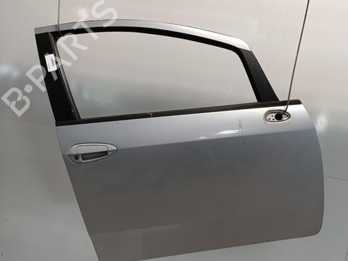 Used Right front door FIAT GRANDE PUNTO (199_) 1.3 D Multijet (75 hp) 27343905