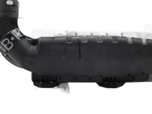 Used Air filter box Air filter box DS DS 3 / DS 3 CROSSBACK (UR_, UC_, UJ_) 1.2 PureTech 130 (URHNSS) (131 hp) 36512197 36512197