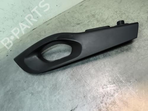 Used Left front window switch Left front window switch RENAULT TRAFIC III Van (FG_) 1.6 dCi 120 (FGMB, FGMC) (120 hp) 32994602 32994602