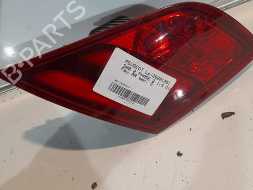Used Left tailgate light Left tailgate light PEUGEOT 308 II (LB_, LP_, LW_, LH_, L3_) 1.5 BlueHDi 130 (131 hp) 21722436 21722436