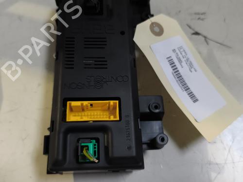 climate-control-citroen-c4-coupe-la_-2004-2005-2006-2007-2008-2009-2010-2011-2012-2013-24236463 main image