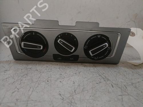 Used Climate control VW POLO V (6R1, 6C1) 1.0 (60 hp) 24995305