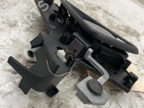 Used Front left interior door handle Front left interior door handle 39640336 39640336
