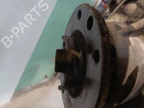 Used Left front steering knuckle Left front steering knuckle VW TOUAREG (7LA, 7L6, 7L7) 3.0 V6 TDI (225 hp) 24527103 24527103