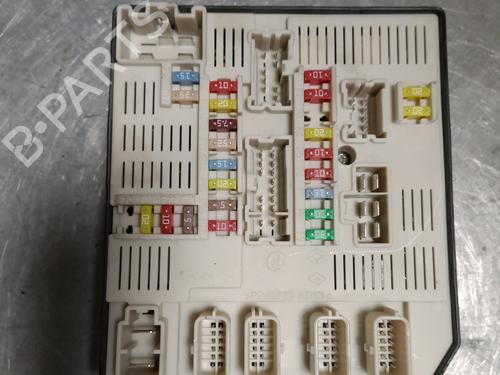 Fuse box RENAULT MEGANE III Hatchback (BZ0/1_, B3_) 1.5 dCi (BZ09, BZ0D, BZ1W, BZ29, BZ14) | BP28165400E1 