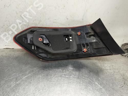 Used Right taillight Right taillight MERCEDES-BENZ E-CLASS (W212) E 250 CDI / BlueTEC 4-matic (212.082, 212.097) (204 hp) 32979284 32979284