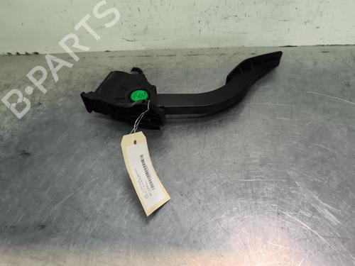 Used Pedal OPEL KARL (C16) 1.0 (75 hp) 30553175